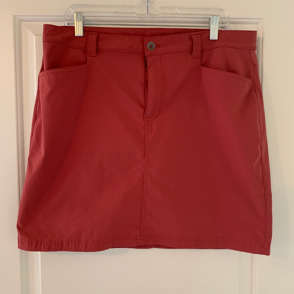 Eddie Bauer Travex Skort Size 14
